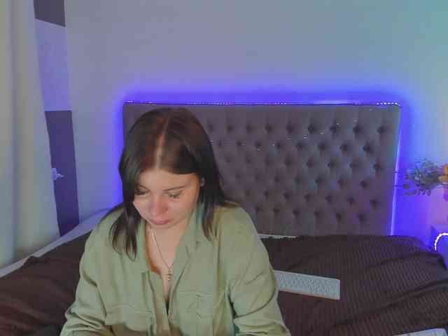 AmandaHope webcam