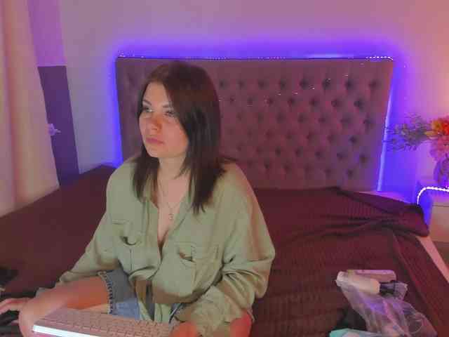AmandaHope webcam