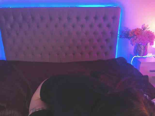 AmandaHope webcam