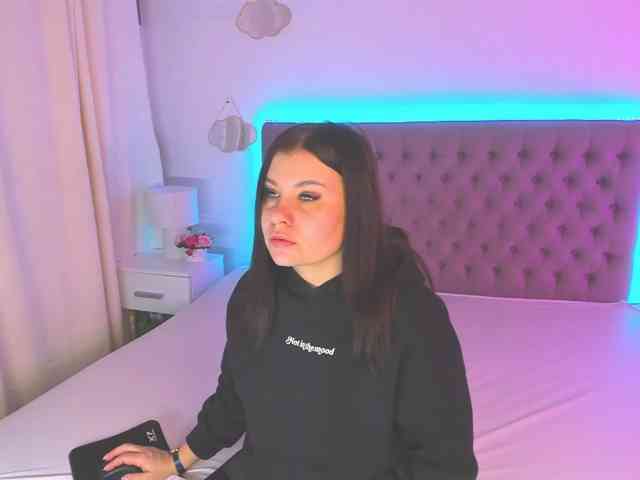 AmandaHope webcam