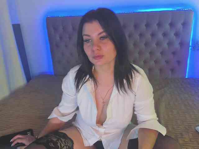 AmandaHope webcam