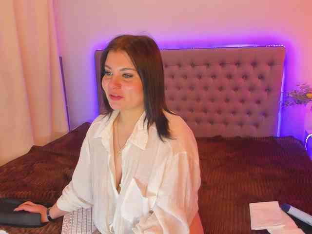 AmandaHope webcam