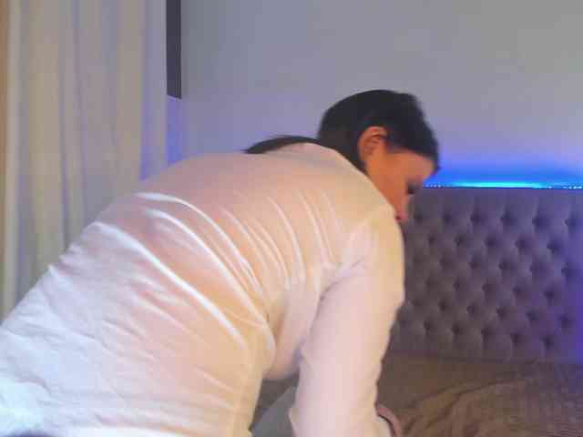 AmandaHope webcam