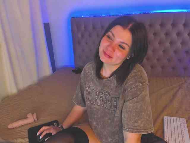 AmandaHope webcam