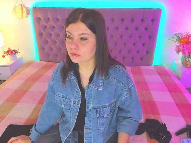 AmandaHope webcam