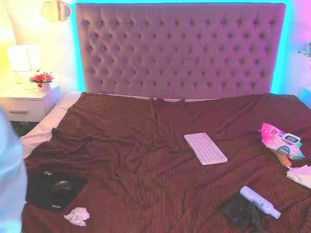 AmandaHope webcam