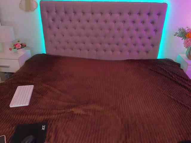 AmandaHope webcam