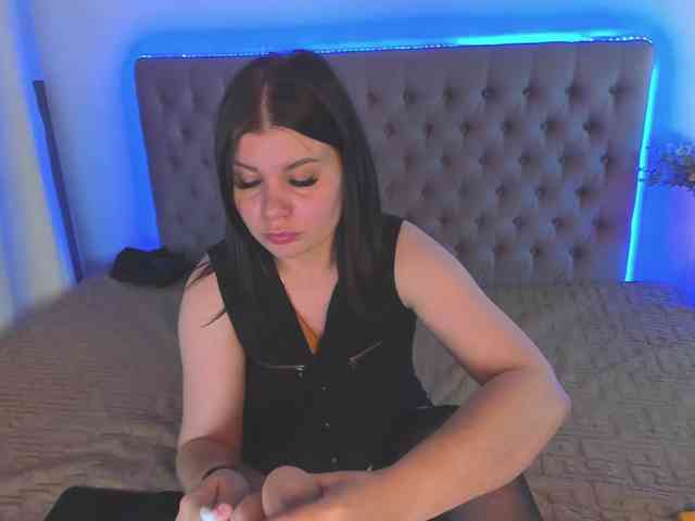 AmandaHope webcam