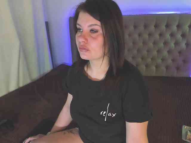 AmandaHope webcam