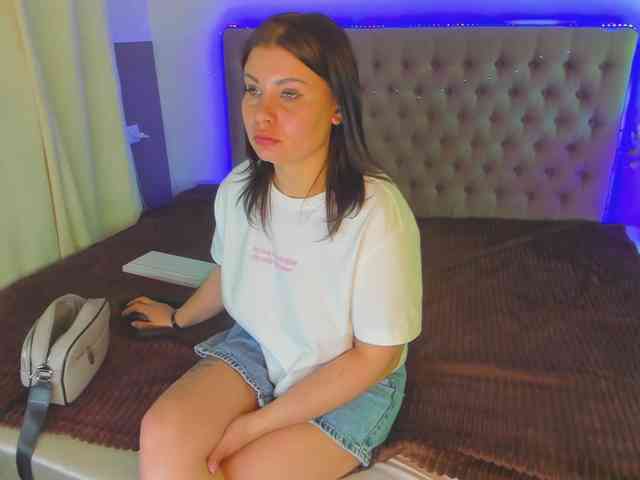 AmandaHope webcam