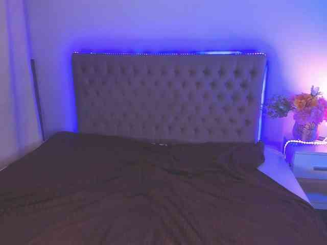 AmandaHope webcam