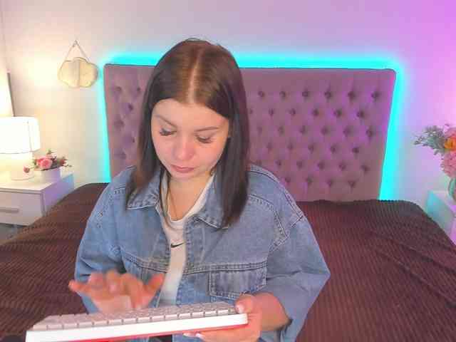AmandaHope webcam