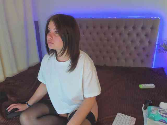 AmandaHope webcam