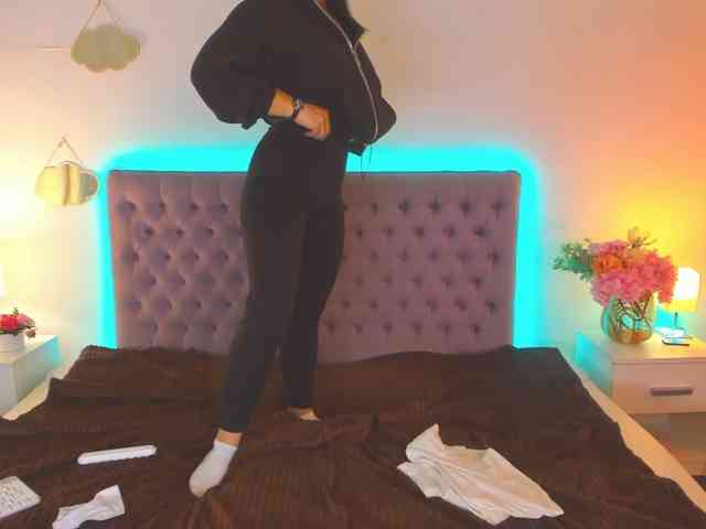 AmandaHope webcam