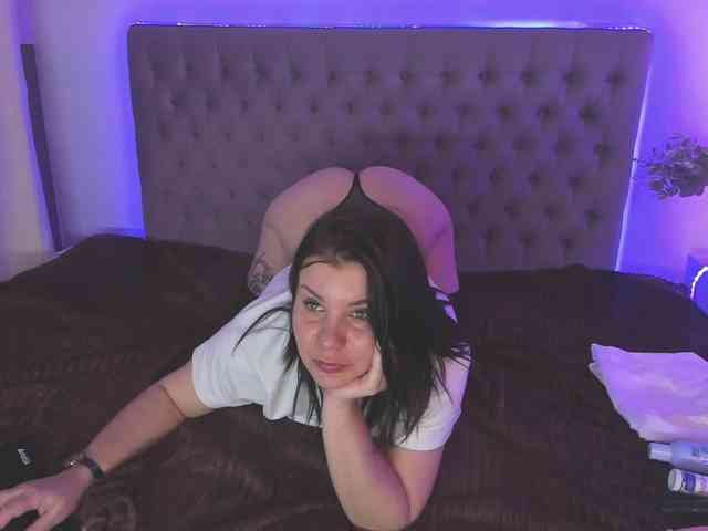 AmandaHope webcam