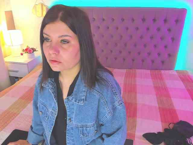 AmandaHope webcam