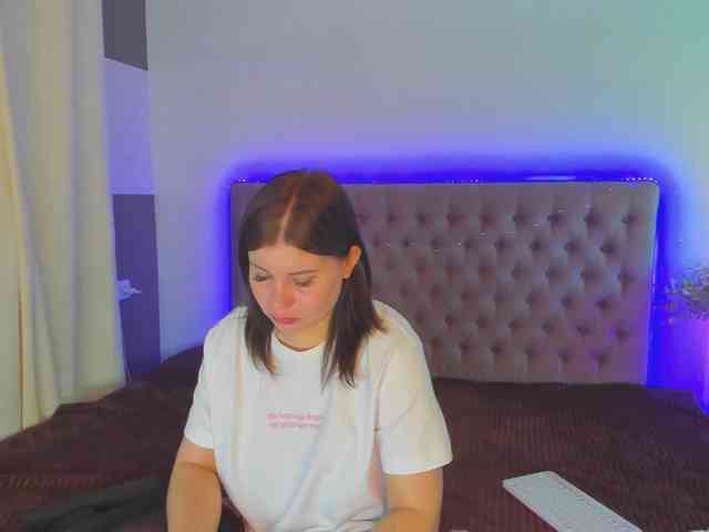 AmandaHope webcam