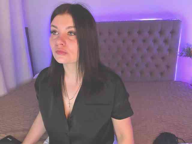 AmandaHope webcam