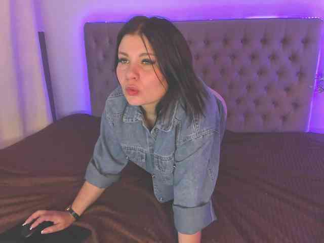 AmandaHope webcam