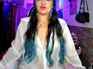AngelaQueen
