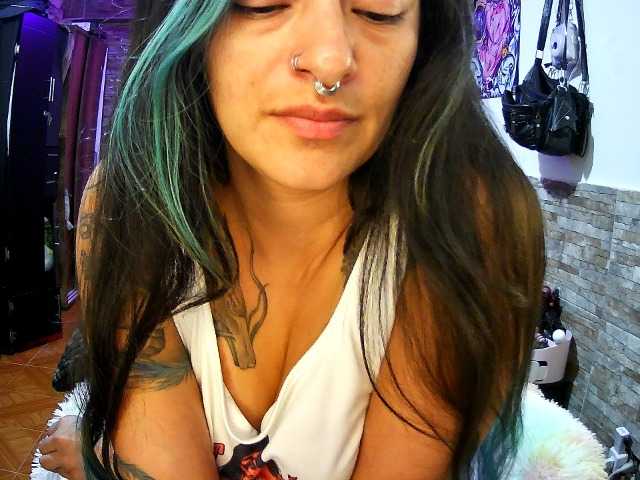 AngelaQueen
