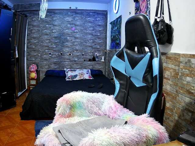 AngelaQueen