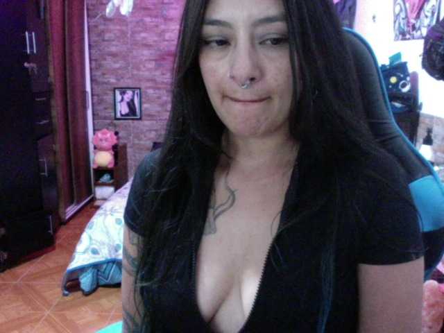 AngelaQueen
