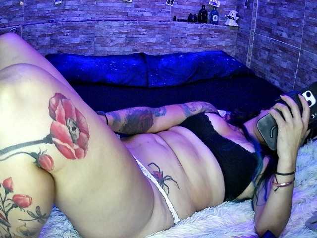 AngelaQueen