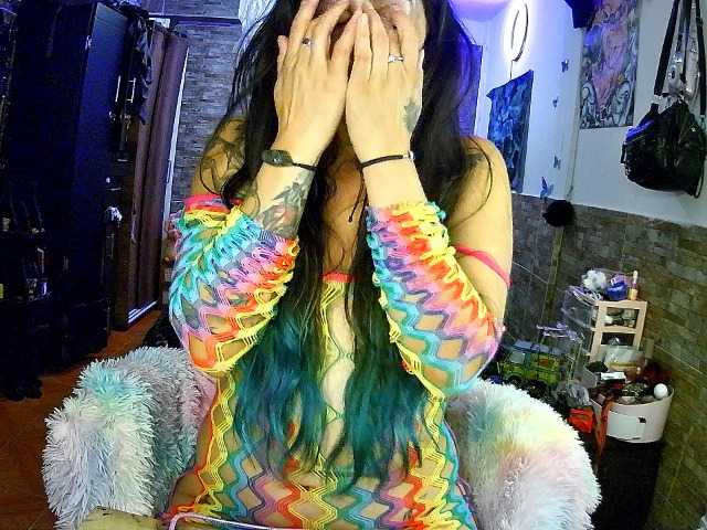 AngelaQueen live cam preview
