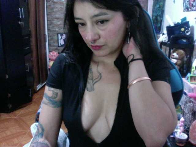 AngelaQueen