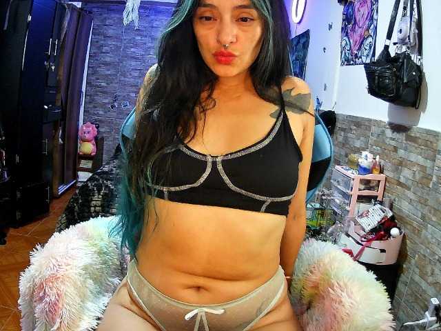 AngelaQueen