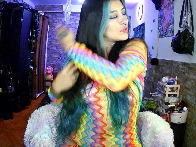 AngelaQueen