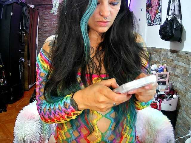 AngelaQueen