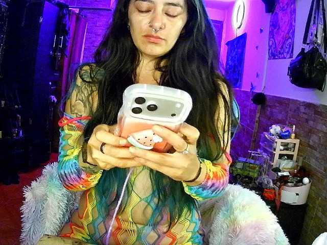 AngelaQueen live cam preview
