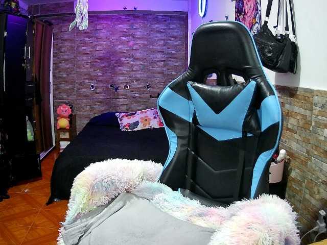 AngelaQueen