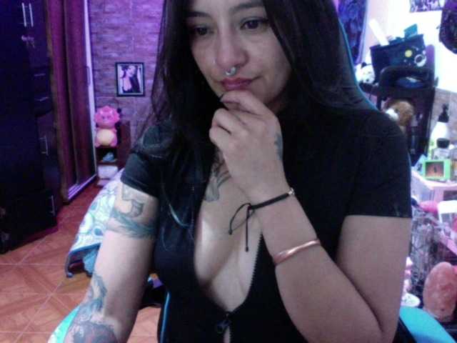 AngelaQueen