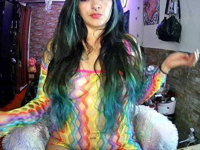 AngelaQueen