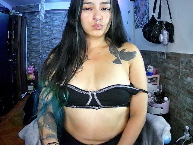 AngelaQueen
