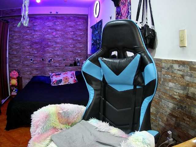 AngelaQueen