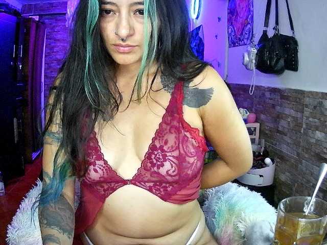 AngelaQueen