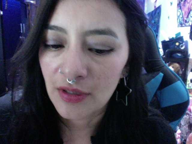AngelaQueen