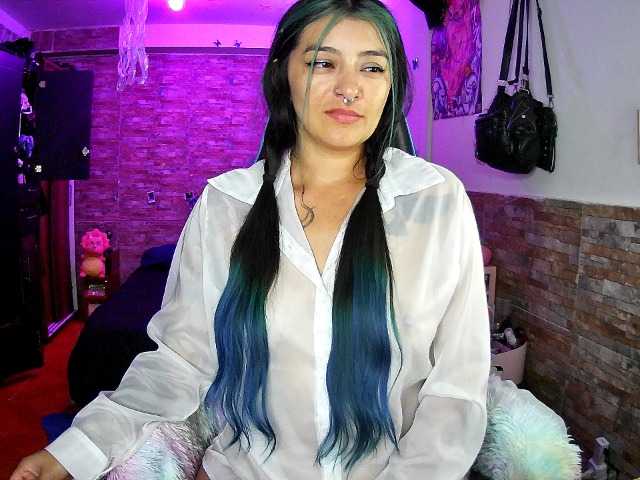AngelaQueen live webcam show