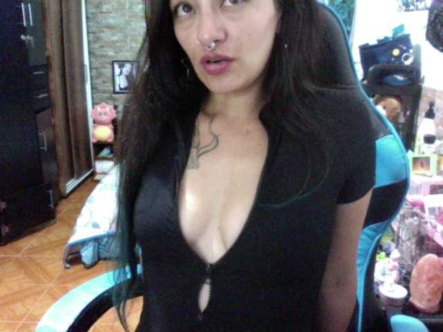 AngelaQueen