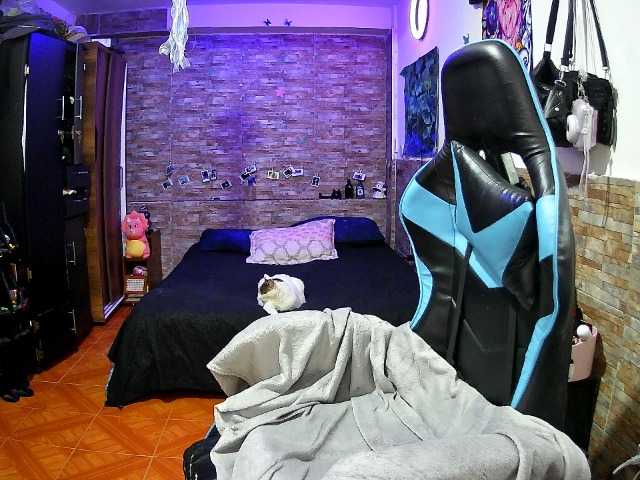 AngelaQueen