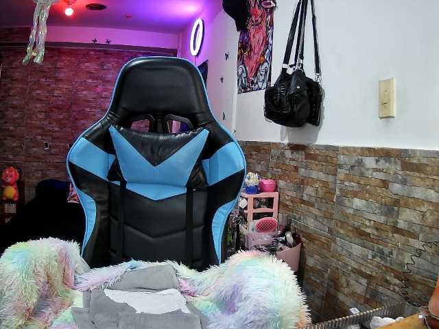 AngelaQueen