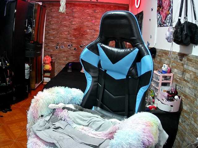 AngelaQueen