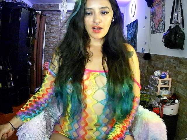 AngelaQueen live cam preview