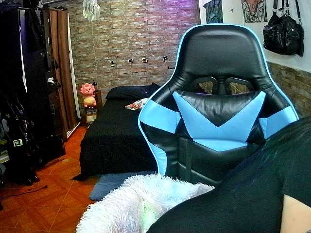 AngelaQueen