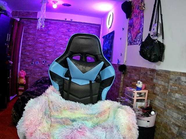 AngelaQueen