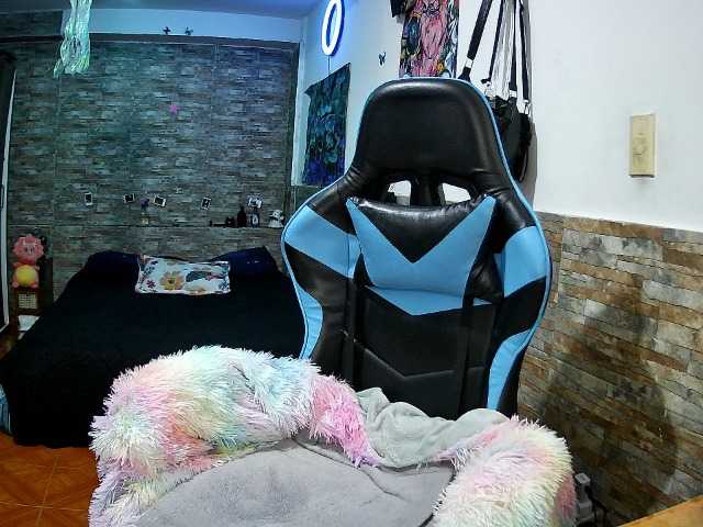 AngelaQueen